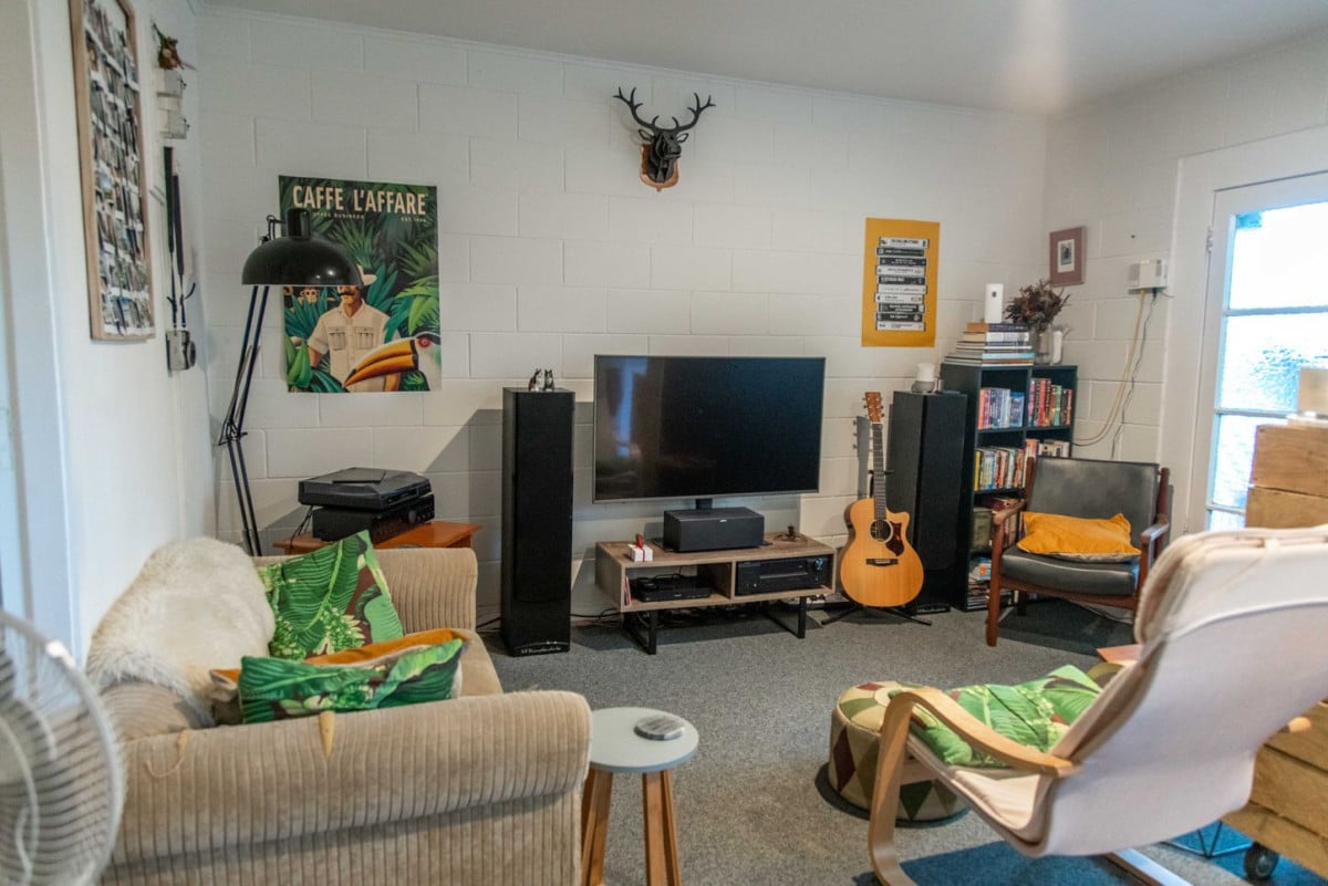 607m2 section, One Title. Four Flat (4 x 1bed 1 bath), currently rented, approximately $98,000 per annum in rental income, 5 Copeland Street, Eden Terrace, Auckland