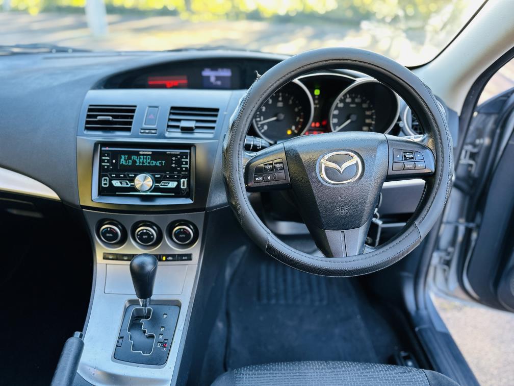 2009 Mazda Axela Sedan Automatic, 5 seats, Silver, New Import, Petrol, 1,500 cc, 228,650 km