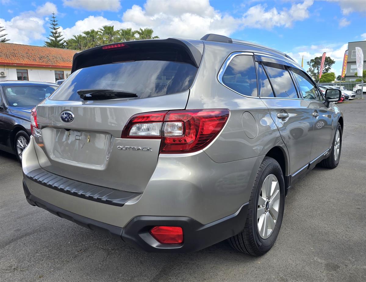 2015 Subaru Outback **Cruise Control**Electric & Heating Seats**Paddle Shifter Model** RV/SUV Automatic, Gold, 5 seats, Petrol, 2,498 cc, 93,594 km