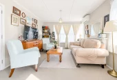 817m2 section, 3 beds 1 bath house, Approx. 18.3m2 street frontage and multi off-street car parks, 8 Chorley Avenue Massey, Auckland