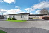 Standalone 4 beds 1 bath house with double carport, Positioned close to Bruce Pulman Park and Southgate Shopping Centre, 2/161 Old Wairoa Road Papakura, Auckland