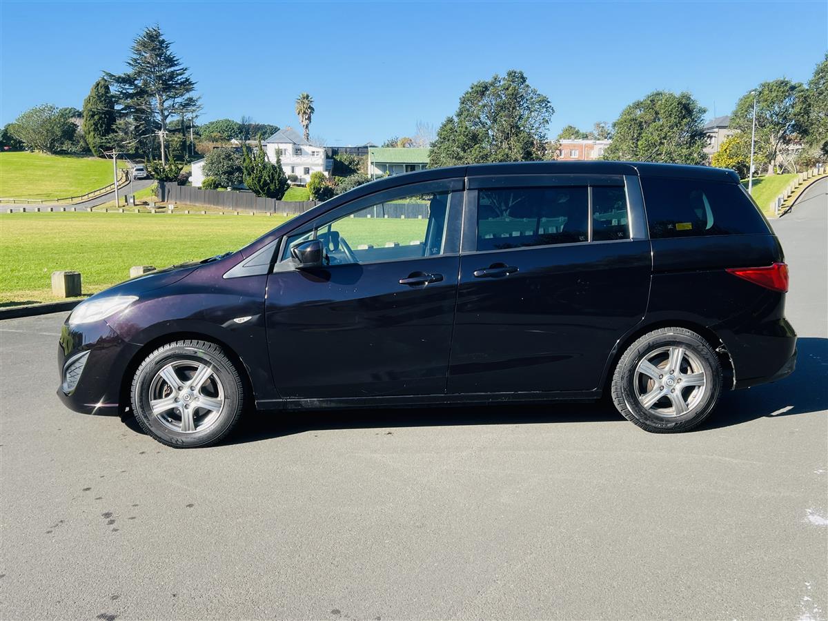 2017 Mazda Premacy APPLE CAR PLAY AUTO DOORS Station Wagon Automatic, 7 seats, Black, Petrol, 2,000 cc, 53,246 km