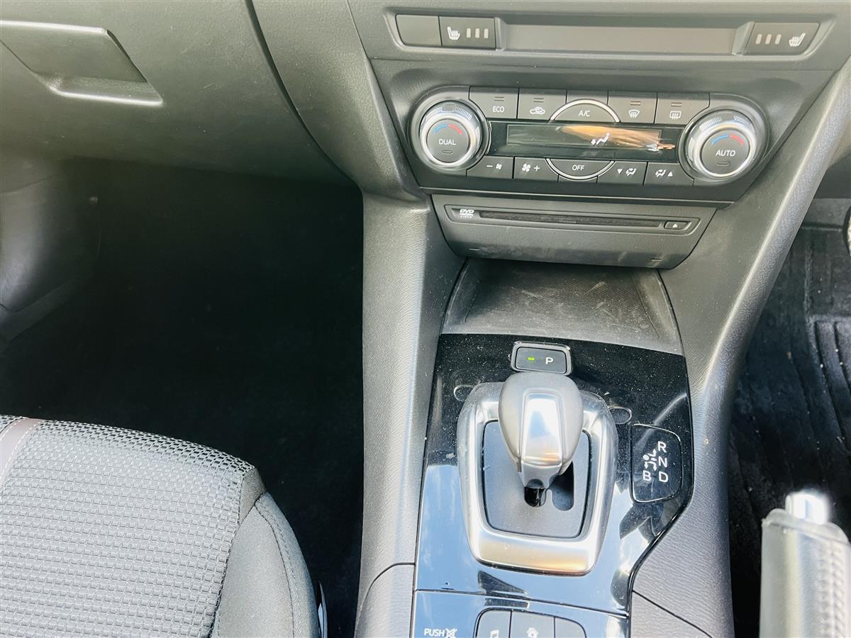 2018 Mazda Axela 2.0 HIGH SPEC 360 CAMERA HUD HYBRID Sedan Automatic, 5 seats, Grey, Petrol, 2,000 cc, 35,744 km