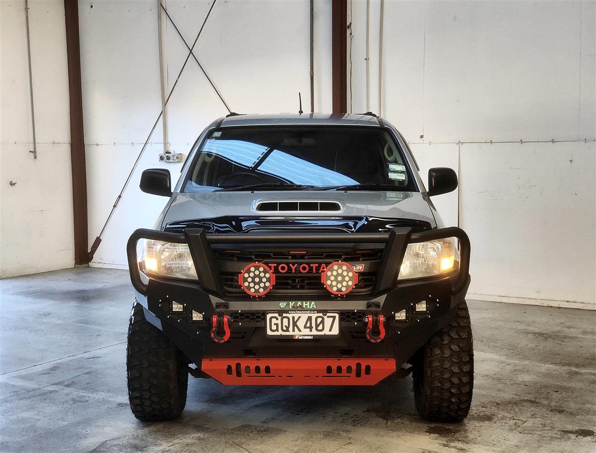 2012 Toyota Hilux 4WD 3.0TD DC/NZ NEW/LOTS OF EXTRAS Ute Automatic, 5 seats, Silver, Diesel, 116,613 km