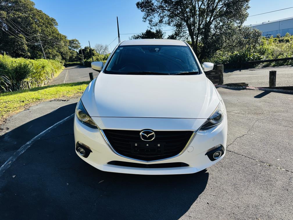 2014 Mazda Axela SPORTS !! HIGH SPEC !! Hatchback Tiptronic, 5 seats, New Import, Petrol, 1,500 cc, 31,843 km