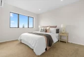 For rent, Pets by consent, No smokers, 4 beds 4 baths townhouse with garage, Available from 8th July, 1/18 Hutchinsons Road, Bucklands Beach, Auckland