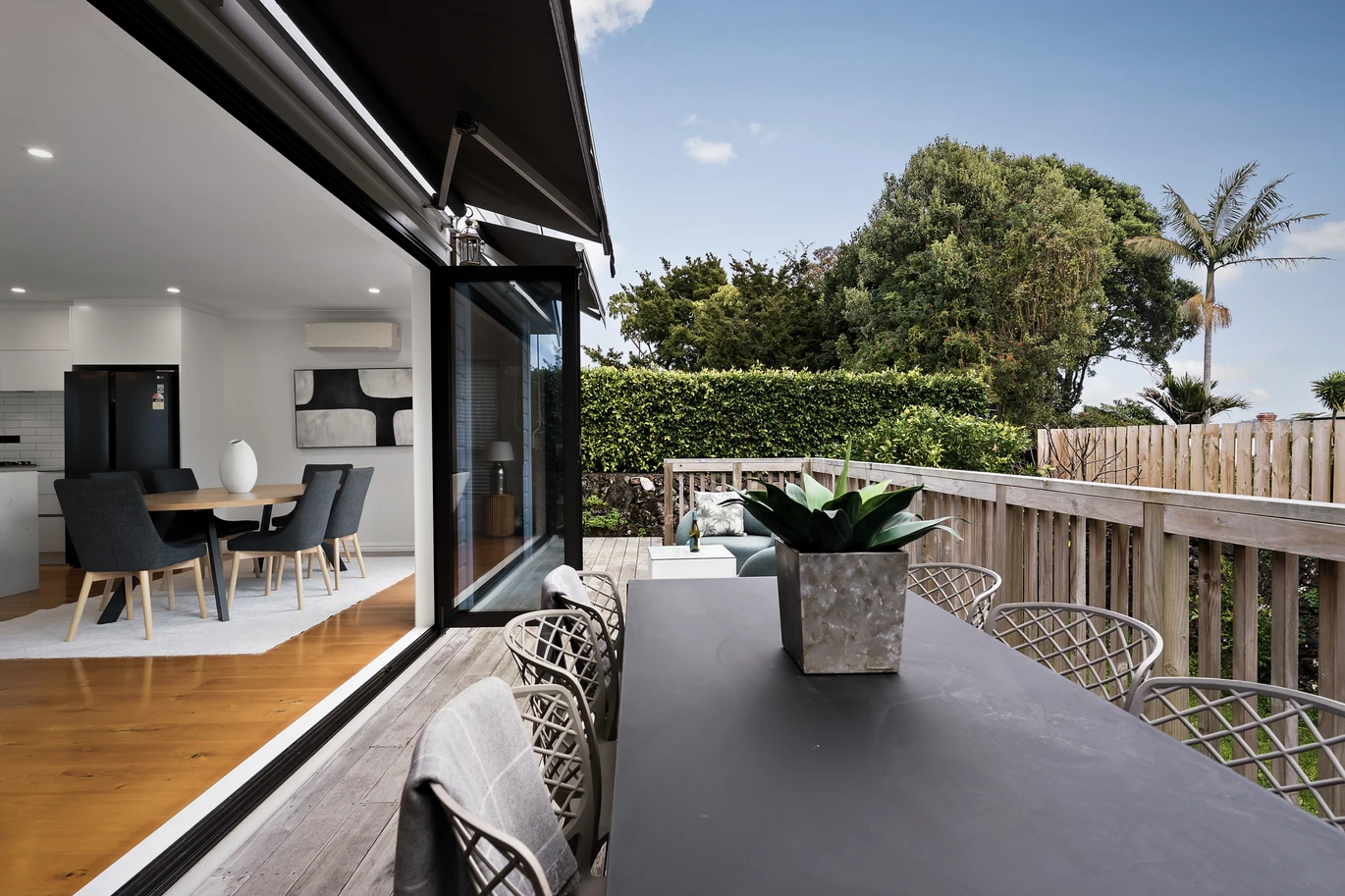 Double Grammar school zone (AGS/MAGS), 4 beds (1 ensuite) 2.5 baths house, character, comfort and convenience. 3 Leamington Road Mount Eden, Auckland