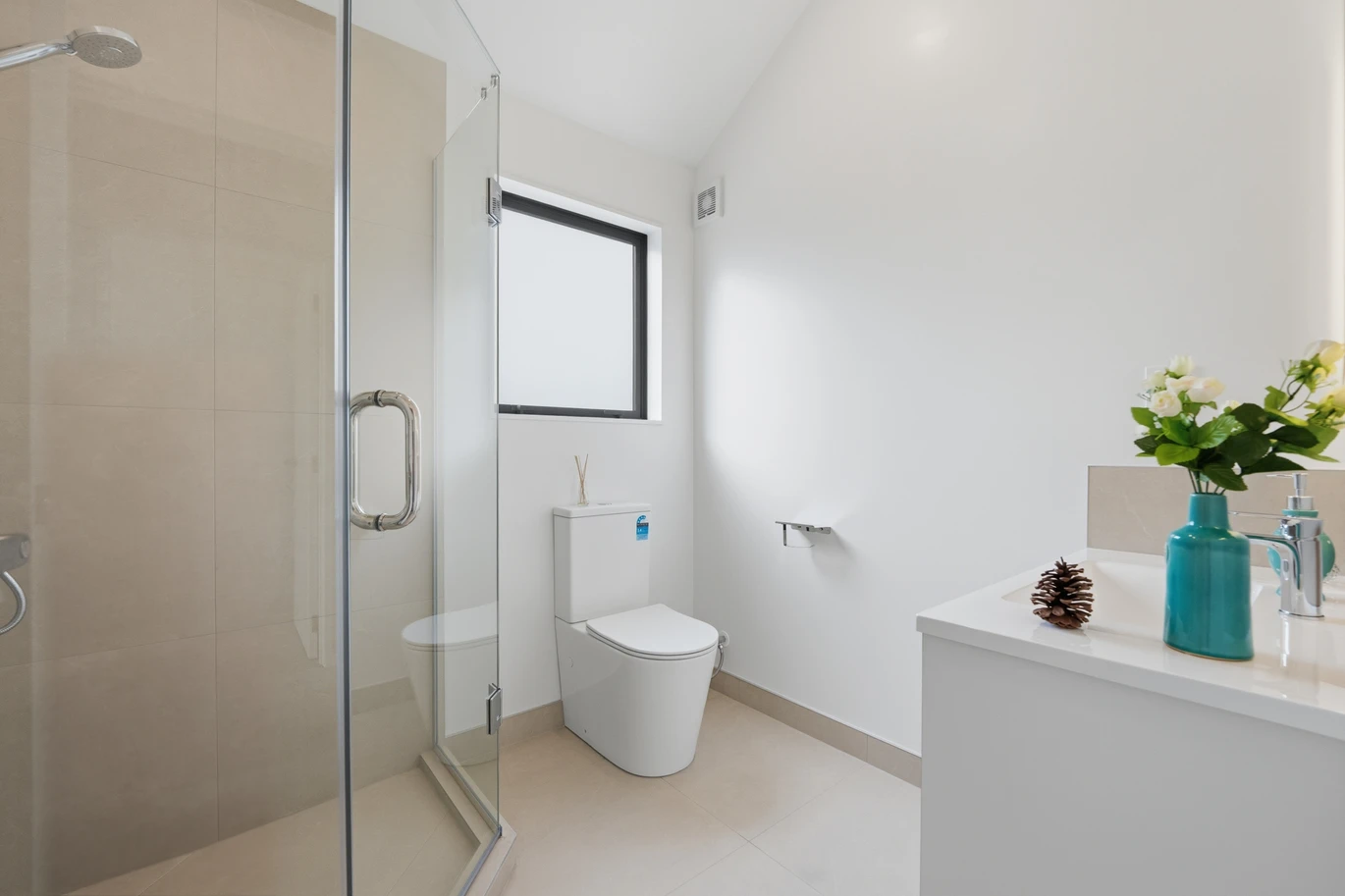 Brandnew standalone 3 beds 2.5 baths home with car park, Lot 2/63 Gloria Avenue Te Atatu Peninsula, Auckland