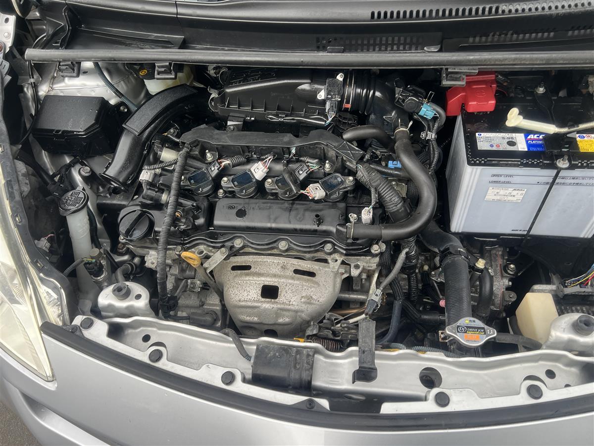 2012 Toyota Ractis /CURRENT WOF AND REGO Hatchback Automatic, 5 seats, Silver, Petrol, 1,320 cc, 57,800 km