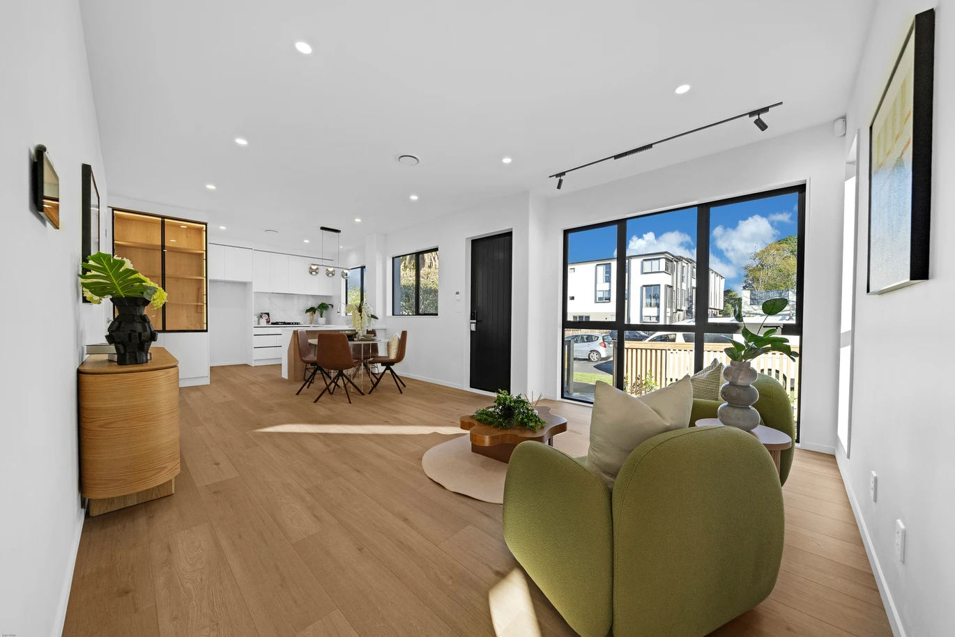 Brandnew standalone 4 beds (2 ensuites) 3.5 baths home with garage, Central heating, Lots 1&2/5 The Boulevard Sunnyhills, Auckland