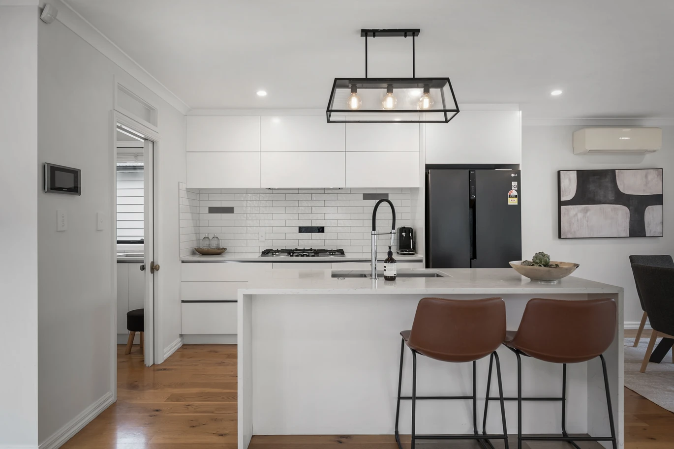Double Grammar school zone (AGS/MAGS), 4 beds (1 ensuite) 2.5 baths house, character, comfort and convenience. 3 Leamington Road Mount Eden, Auckland