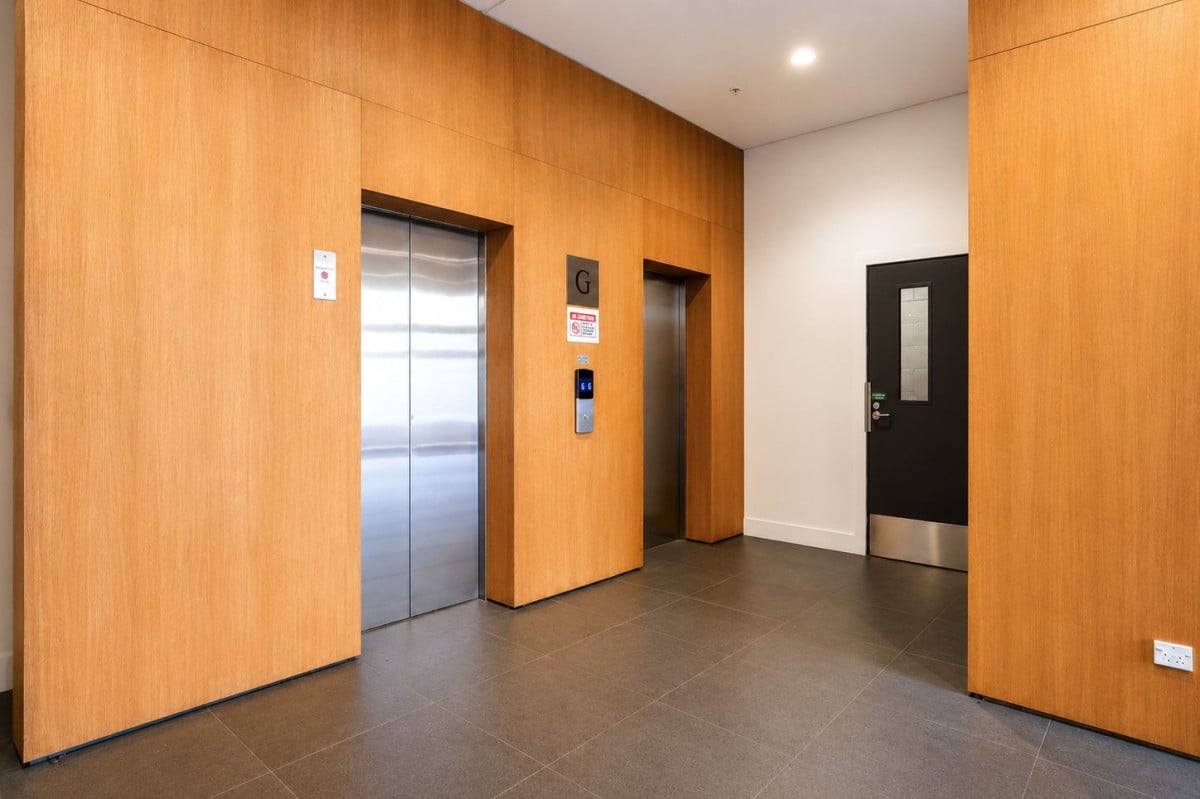 Double grammar school zone ( Mt Albert Grammar and Epsom Girls Grammar), 57m2 Freehold 2 beds 1 bath apartment, 512/428 Dominion Road, Mount Eden, Auckland