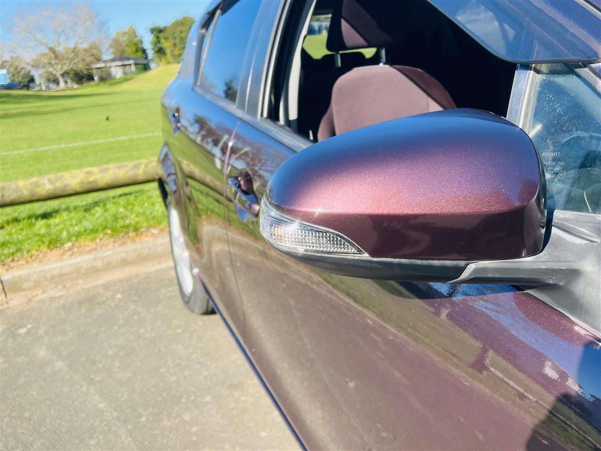 2015 Toyota Aqua G PUSH BUTTON START CRUISE CONTROL Hatchback Automatic, Purple, 5 seats, Hybrid, 1,500 cc, 55,080 km