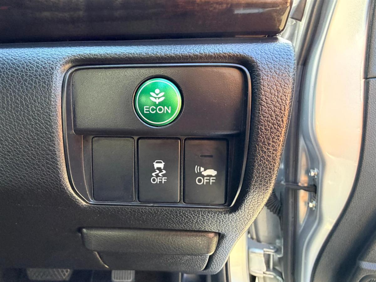 2014 Honda Accord HYBRID**Cruise Control**Factory Fitted Mags**Electric Seats** Sedan Automatic, Silver, 5 seats, Hybrid, 1,993 cc, 104,039 km