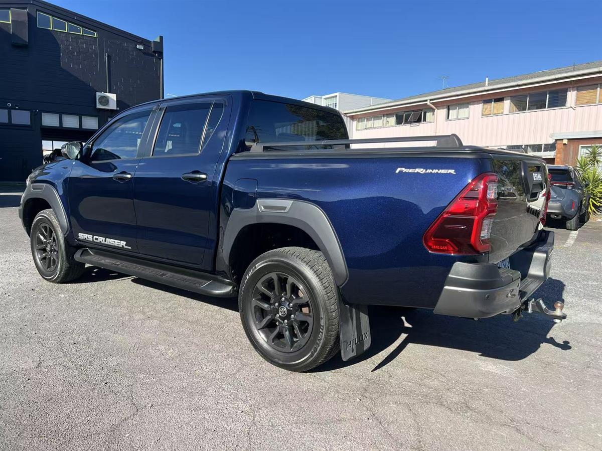 2024 Toyota Hilux SR5 CRUISER TD DC 2. Ute Automatic, 5 seats, Blue, Diesel, 2,755 cc, 36,944 km