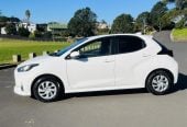 2021 Toyota Yaris HYBRID CRUISE CONTROL SMART KEY Hatchback Automatic, 5 seats, Hybrid, Petrol, 1,500 cc, 32,708 km