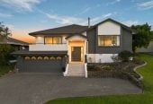 600m2 section, 228m2 Standalone 4 beds 2 baths house with double garage, 22 Tirohunga Drive, Henderson, Auckland