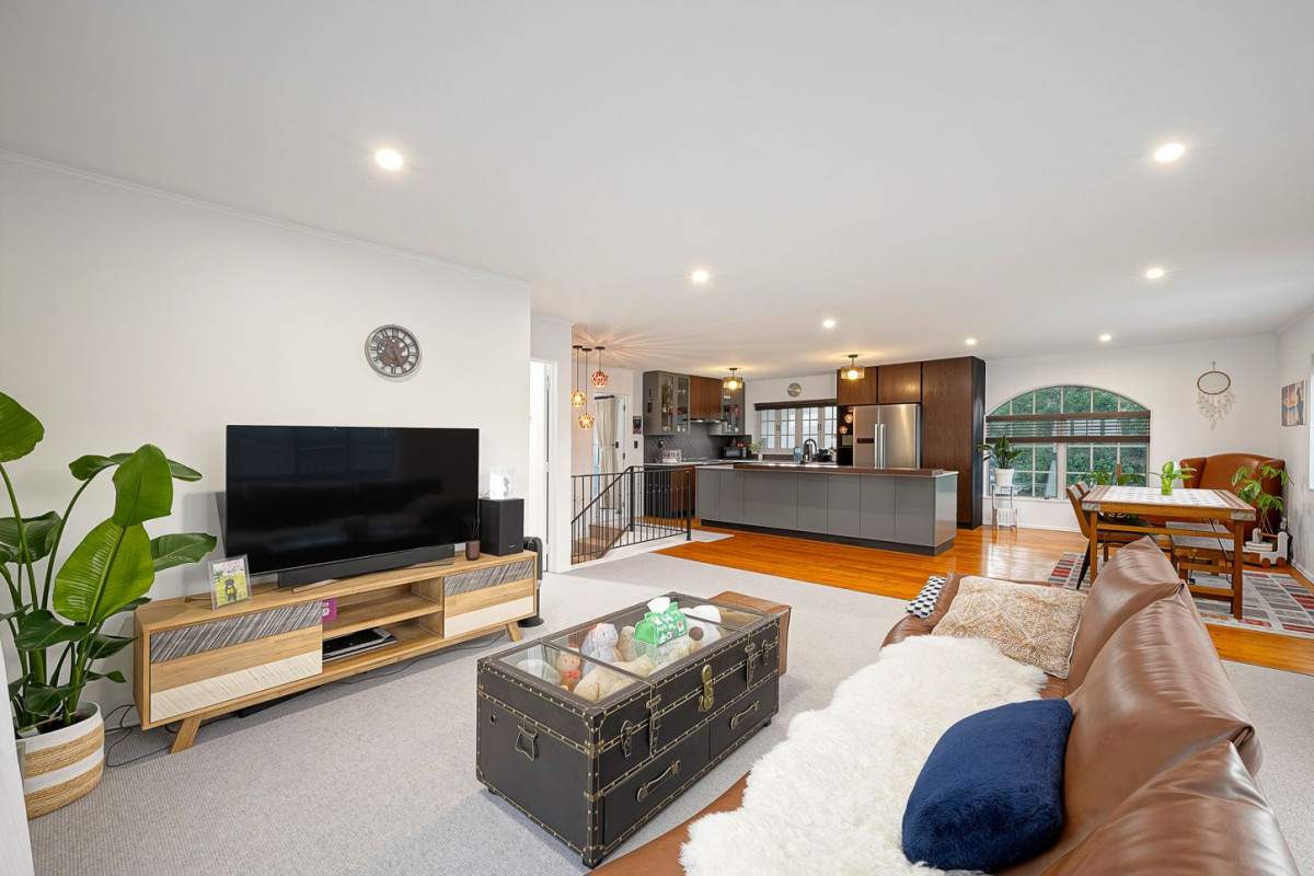 531m2 section, 4 beds 3 baths house with double garage, 585A Mount Albert Road, Royal Oak, Auckland