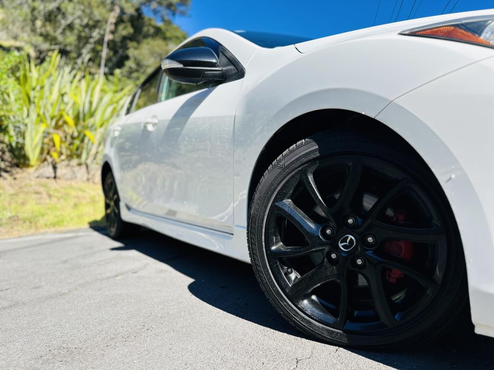 2013 Mazda Axela 20S SPORTS !! STUNNING ALLOYS !! Hatchback Tiptronic, 5 seats, New Import, Petrol, 2,000 cc, 119,216 km