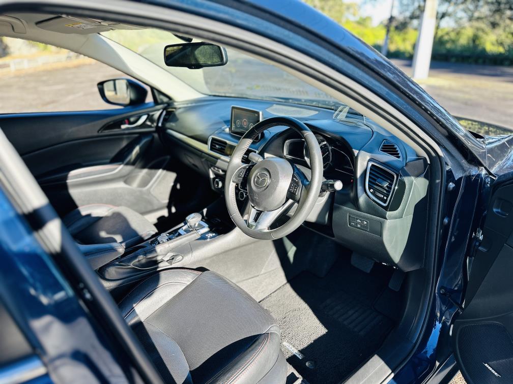 2014 Mazda Axela HYBRID !! L PACKAGE !! TOP SPEC !! Sedan Tiptronic, 5 seats, Blue, New Import, Hybrid, 2,000 cc, 78,020 km