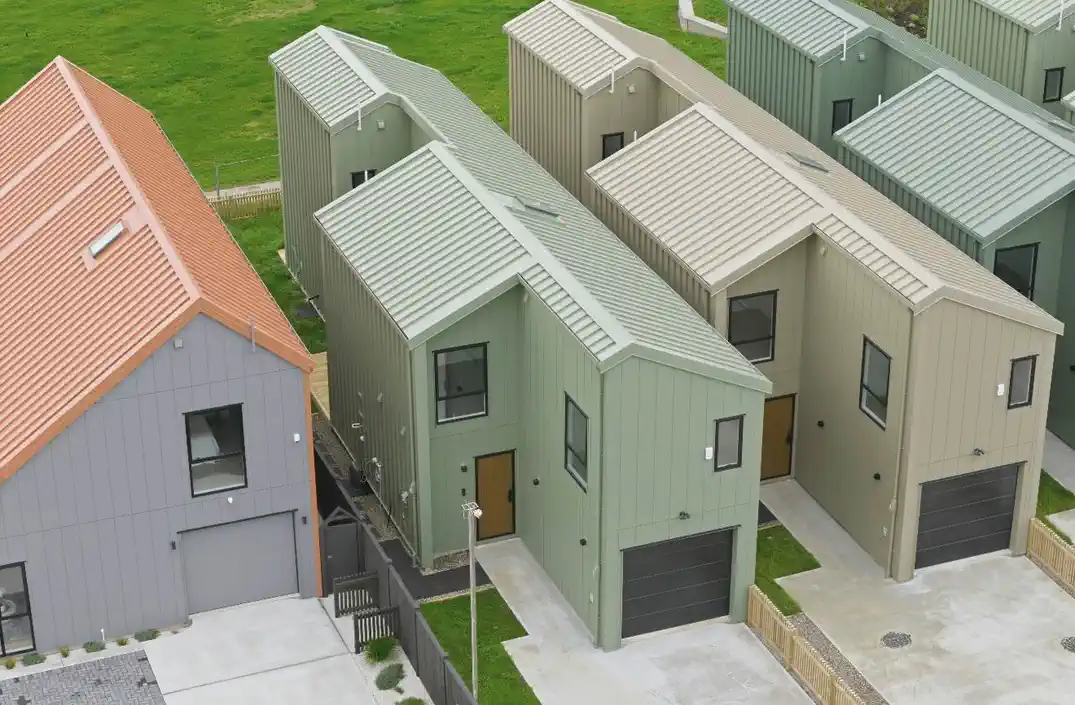 Brandnew standalone 4 beds 2.5 baths house with garage, 21 Karaka Village Parade, Karaka, Auckland