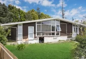 936m2 section, with RC approved for 7 new homes, 6 beds 3 baths house with carport, 17 Ellice Road Totara Vale, Auckland