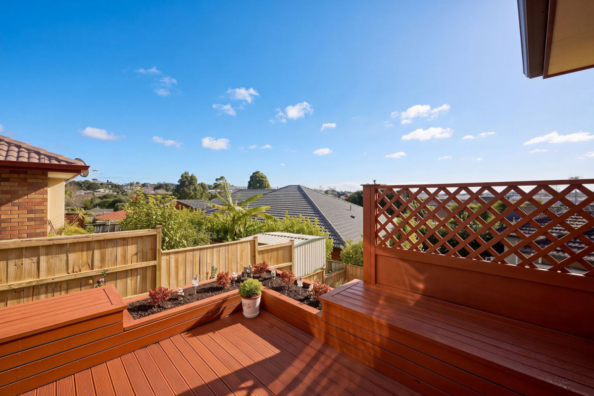 464m2 section, 139m2 Brick and tile 3 beds 2 baths house with double garage, 42 Rush Creek Drive, Westgate, Auckland