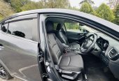 2015 Mazda Axela HYBRID CRUISE CONTROL Sedan Automatic, 5 seats, Grey, Petrol, 2,000 cc, 66,500 km