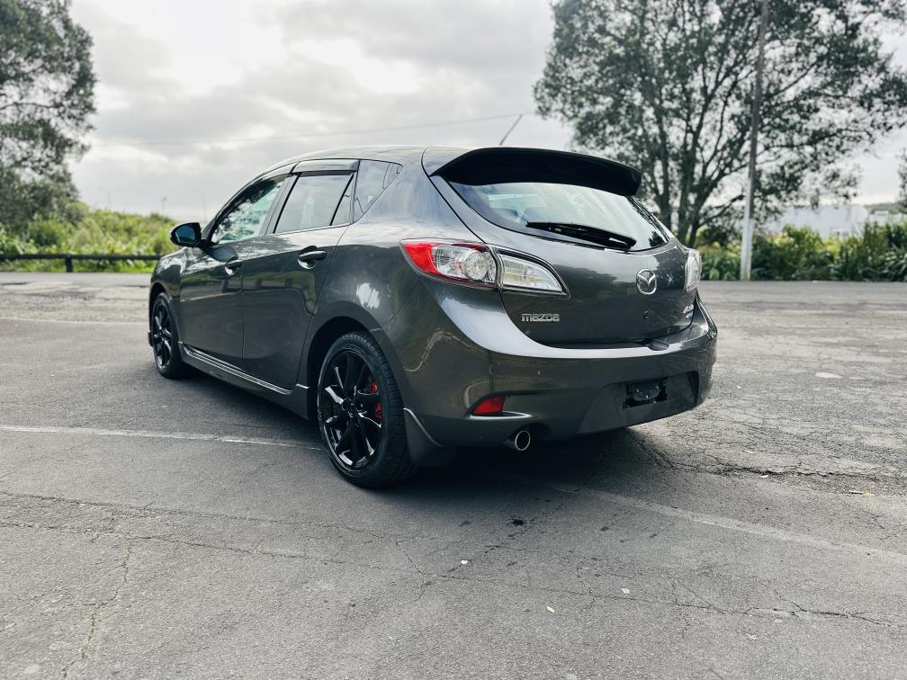 2012 Mazda Axela 20S SPORTS !! SKYACTIVE ENGINE !! Hatchback Tiptronic, 5 seats, Grey, New Import, Petrol, 2,000 cc, 28,769 km
