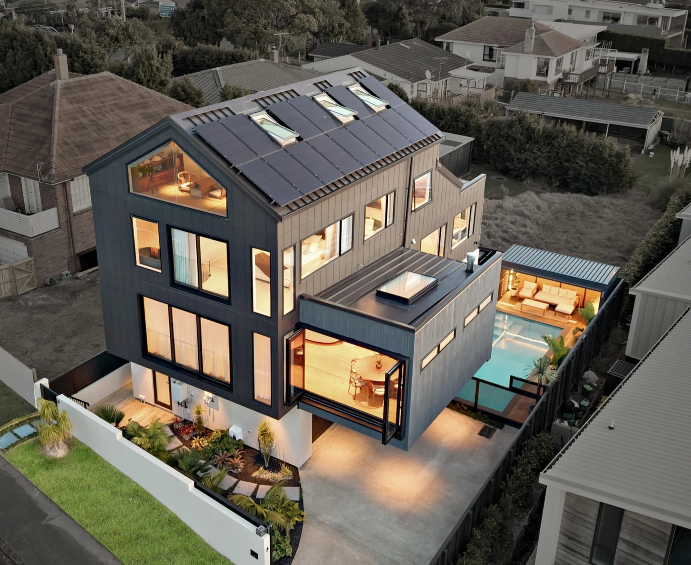 Pinnacle Bays Living | Zen, Water & Luxury, 374m2 Luxury 5 beds (5 ensuites) 5.5 baths house with double garage, swimming pool, and even a spectacular ‘sky lounge and office’ attic space, owners are onto new adventures and their instructions to sell are crystal clear, 2 Glen Atkinson Street St Heliers, Auckland