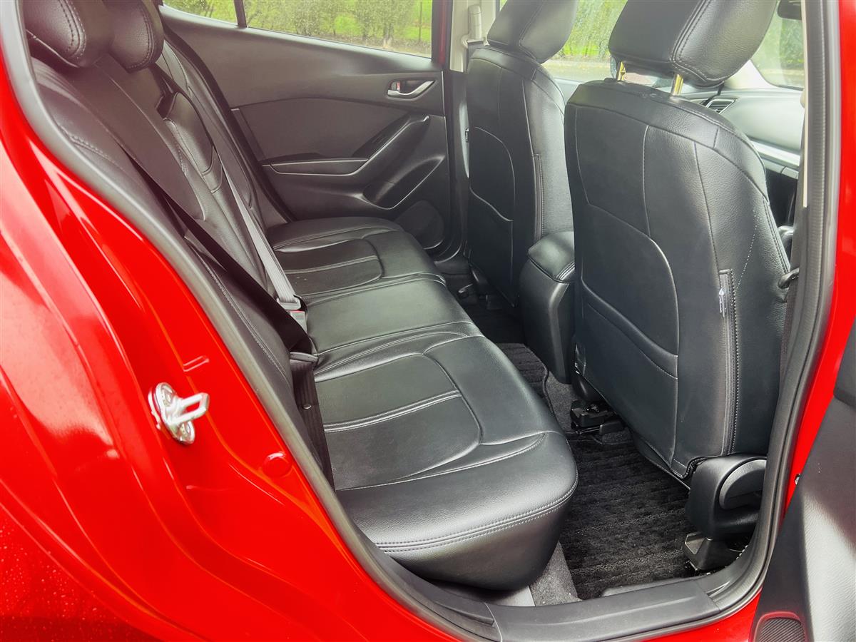 2015 Mazda Axela 2.0L SPORT RADAR CRUISE CONTROL HUB Hatchback Automatic, 5 seats, Petrol, 2,000 cc, 48,885 km