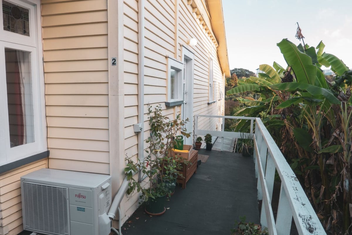 607m2 section, One Title. Four Flat (4 x 1bed 1 bath), currently rented, approximately $98,000 per annum in rental income, 5 Copeland Street, Eden Terrace, Auckland