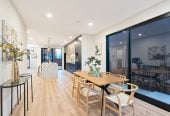 For rent, Brandnew 4 beds 2.5 baths house with garage, available now, 6 Dorset Down Drive, Karaka, Auckland