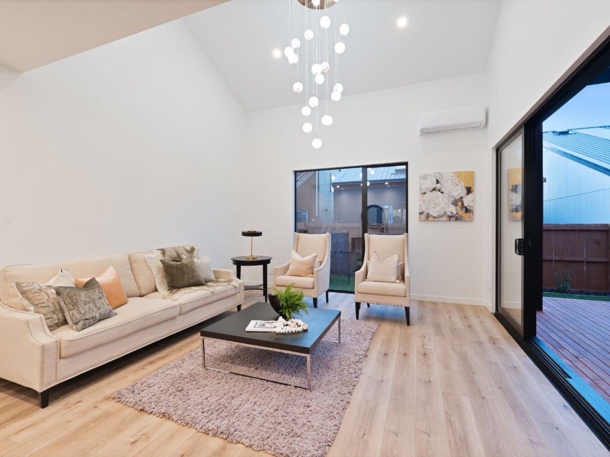 For rent, Brandnew 4 beds 2.5 baths house with garage, available now, 6 Dorset Down Drive, Karaka, Auckland