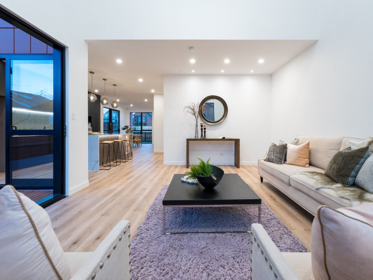 For rent, Brandnew 4 beds 2.5 baths house with garage, available now, 6 Dorset Down Drive, Karaka, Auckland