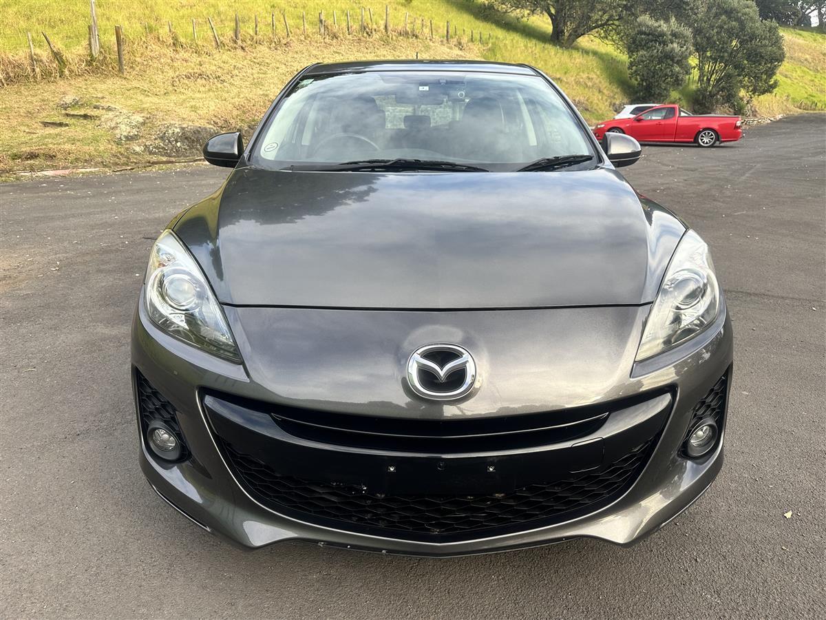 2012 Mazda Axela APPLE CARPLAY ANDROID AUTO NEW STEREO Hatchback Automatic, 1,500 cc, 51,364 km