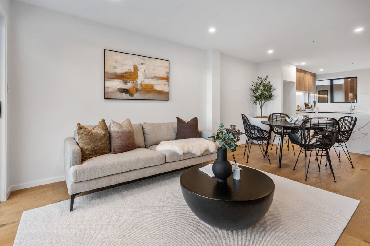 Enquiries Over $1,500,000, 3 beds 3.5 baths home with garage, Freehold title with no body corporate, CCC and titles issued, 12-month maintenance period from settlement, CV: $1,850,000, Individual or bulk purchase options available. 1B Colenso Place Mission Bay, Auckland