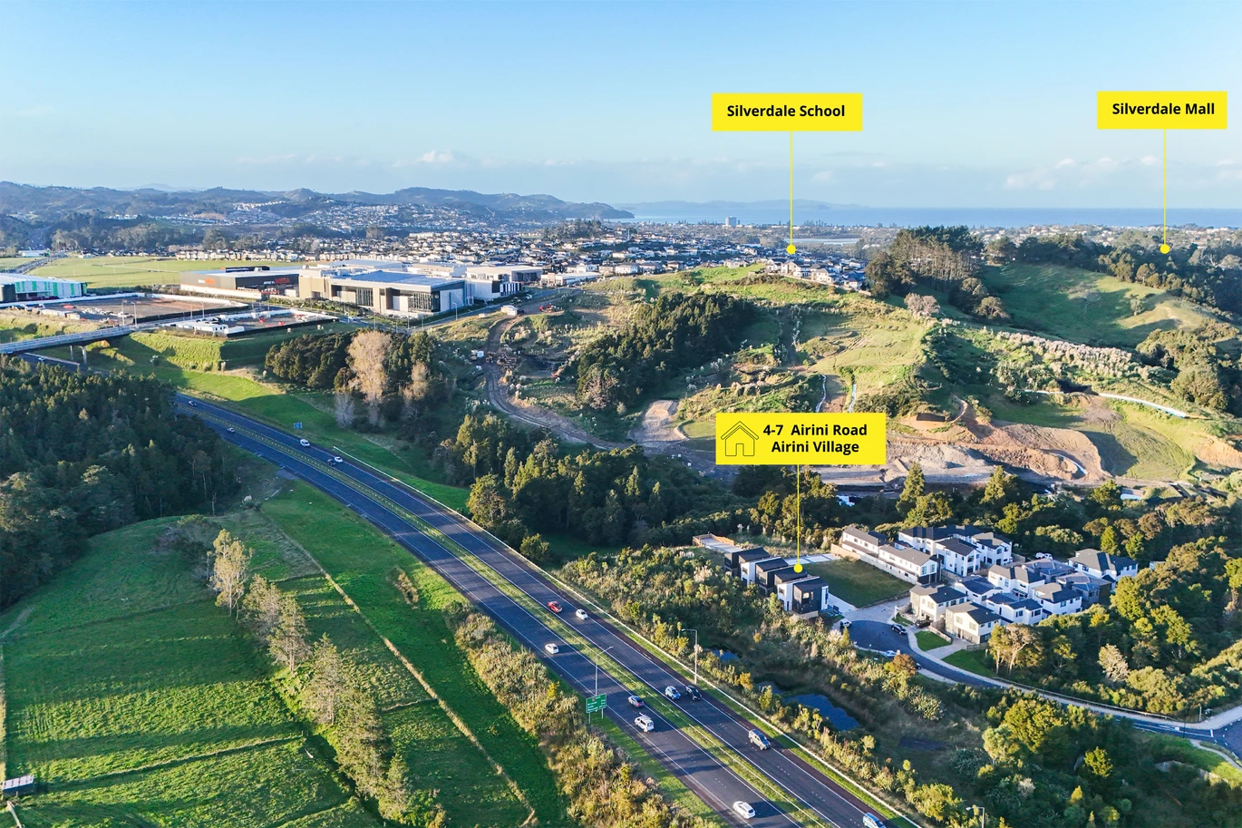 Brandnew standalone 4 beds 2.5 bath house with garage, 11 Airini Road Silverdale, Auckland