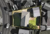 607m2 section, Renovated 3 beds 1 bath house, a large double garage includes an extension with a utility room, 5 Bedlington Avenue Manurewa, Auckland