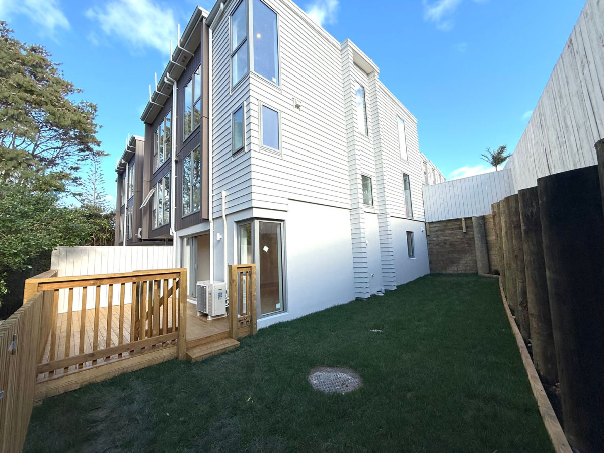 Westlake school Zone, 156m2 Brandnew freehold 3 beds + study 3.5 baths home with garage, Big Corner Yard| Extra Parking, 74D Sycamore Drive, Sunnynook, , Auckland