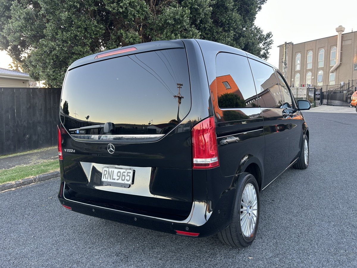 2017 Mercedes-Benz V220D 7-Seater | Luxury Diesel MPV