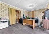 607m2 section, Renovated 3 beds 1 bath house with a large single garage plus a generous utility room, currently rented for $680 per week, 14 Bedlington Avenue, Manurewa, Auckland
