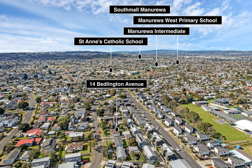 607m2 section, Renovated 3 beds 1 bath house with a large single garage plus a generous utility room, currently rented for $680 per week, 14 Bedlington Avenue, Manurewa, Auckland