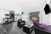 Owners Moving Aussie, Renovated 3 beds 1 bath house, Manurewa South School right next door, Manurewa, Auckland