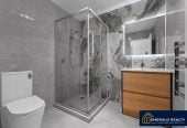 Standalone 4 beds 2.5 baths home with garage, Weymouth, Auckland
