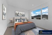 Standalone 4 beds 2.5 baths home with garage, Weymouth, Auckland