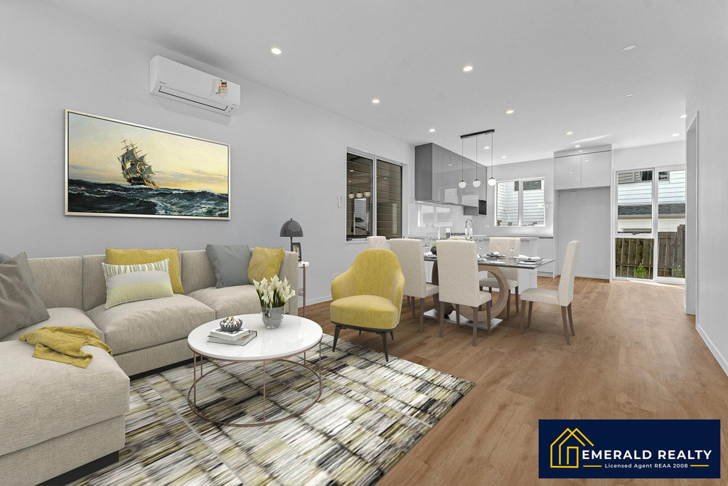 Standalone 4 beds 2.5 baths home with garage, Weymouth, Auckland