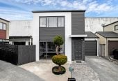 Motivated owners, 3 beds 1.5 baths home with garage, 19 Rakich Place, Henderson, Auckland