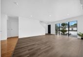 Motivated owners, 3 beds 1.5 baths home with garage, 19 Rakich Place, Henderson, Auckland