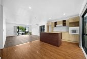 Motivated owners, 3 beds 1.5 baths home with garage, 19 Rakich Place, Henderson, Auckland